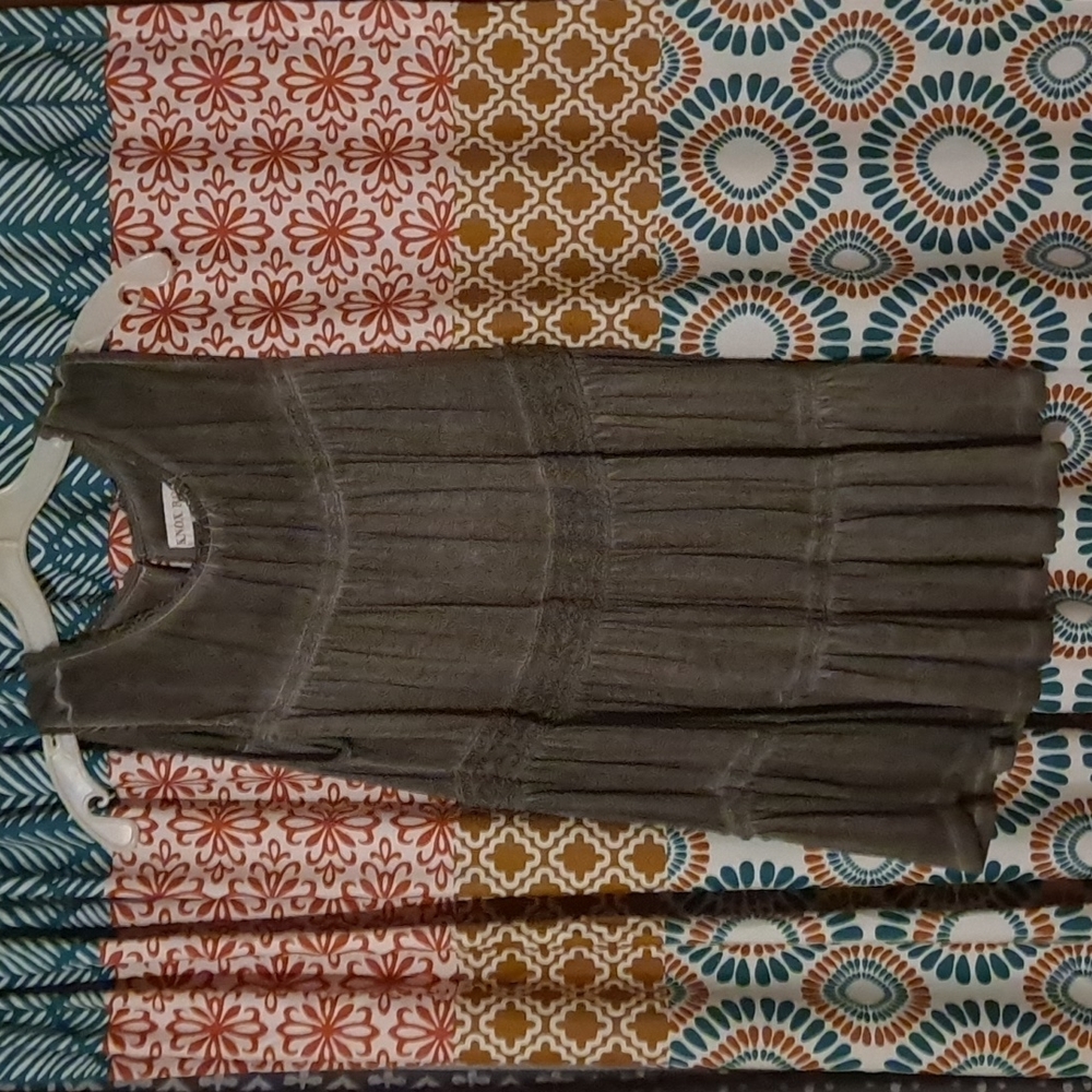 Cute flowy top